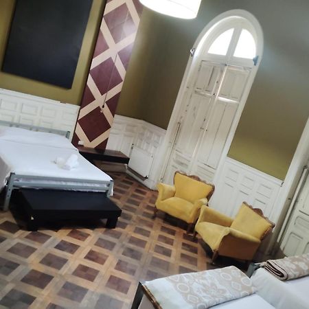 Happy House Hostel Santiago Ngoại thất bức ảnh