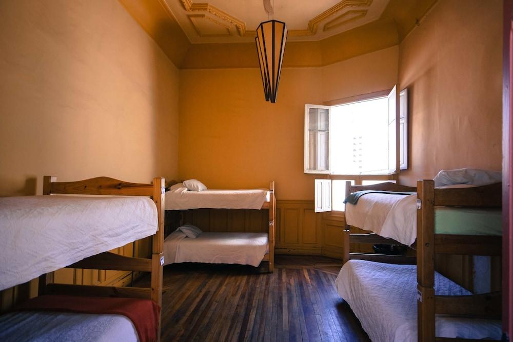 Happy House Hostel Santiago Ngoại thất bức ảnh