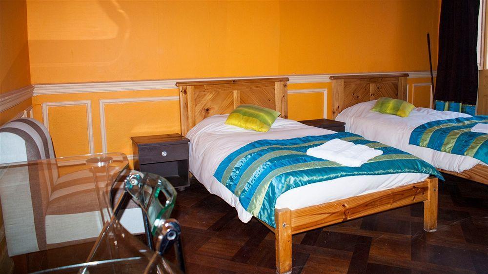 Happy House Hostel Santiago Ngoại thất bức ảnh